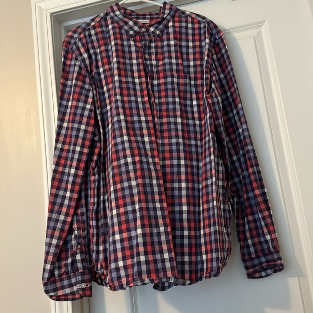 Men’s regular fit old navy button down
